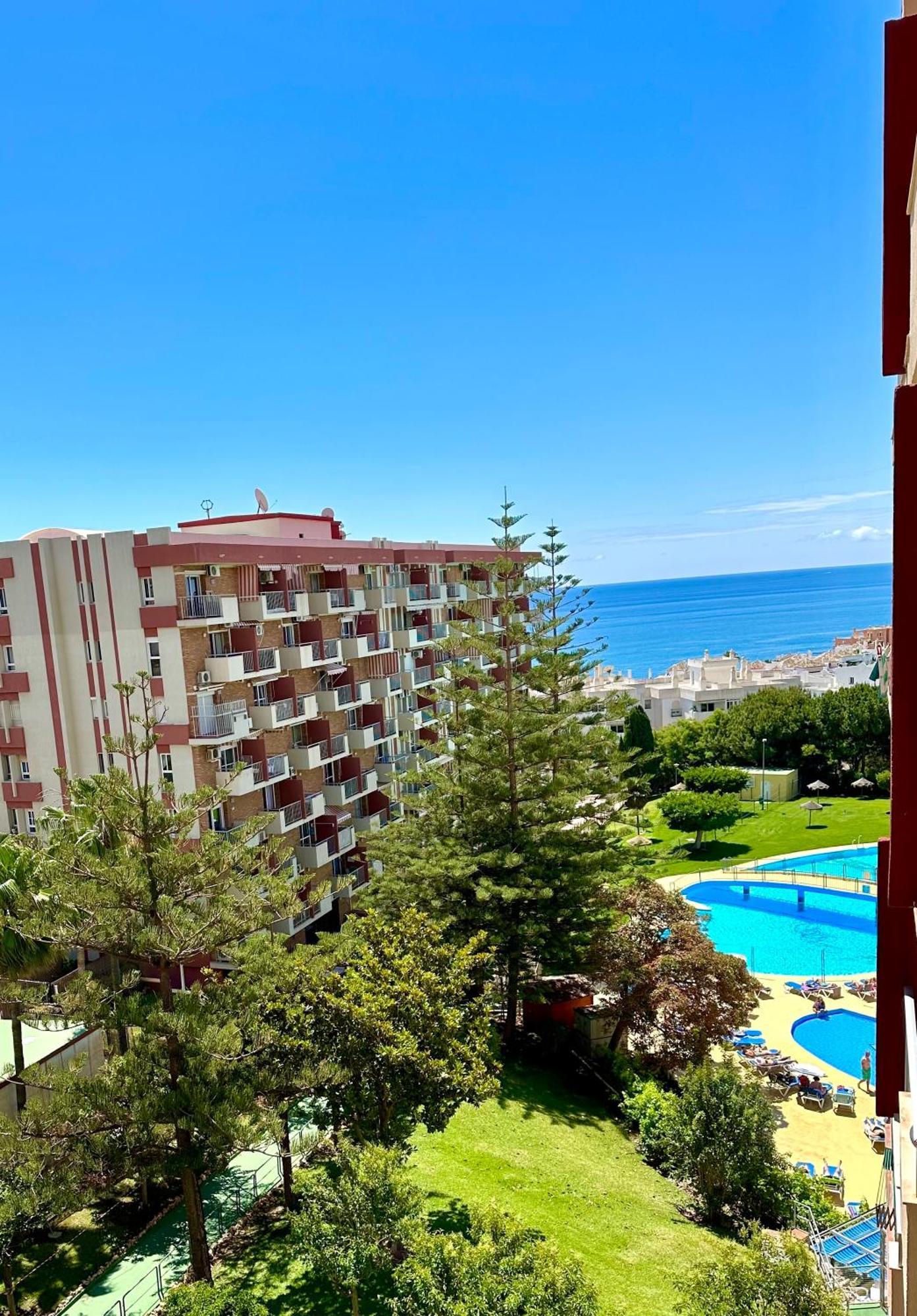 Minerva Estudio Suite White Jasmine, Beach And Pool Benalmádena Exterior foto